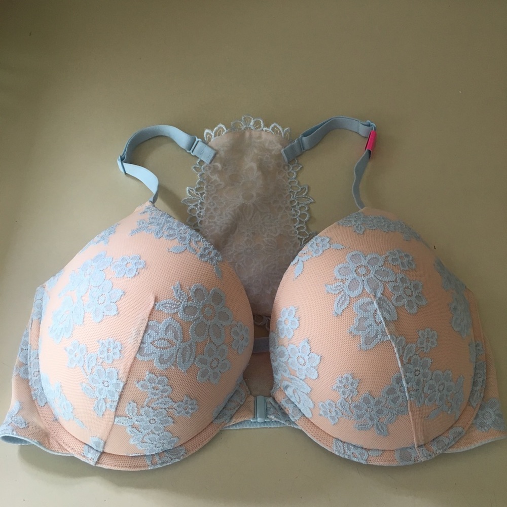 New Victoria Secret bra